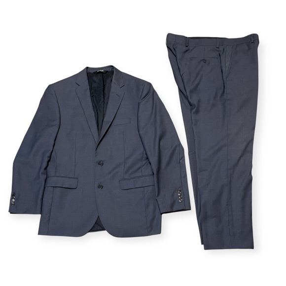 Men's Jos. A. Bank 2piece Wool Traveler Greenwich Suit Blue 41R 35 Waist